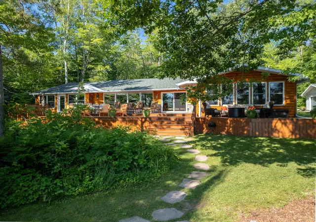 Photo 3 of Single family home for sale at 6430 W Blue Lake Rd NE, Kalkaska, MI 49646 | MLS# 78080070968 | Listing updated on 2026-07-16