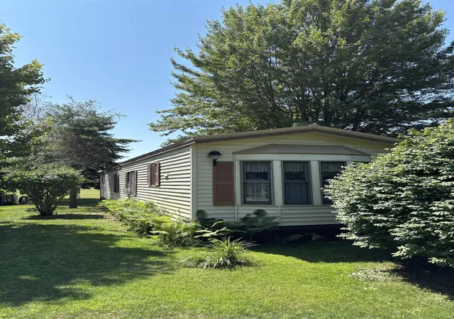 1st image of 4088 Western Dr, Croswell, MI 48422 | MLS# 58050214570