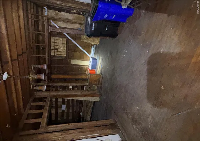 Photo 3 of Single family home for sale at 5424 Iroquois St, Detroit, MI 48213 | MLS# 20261053356 | Listing updated on 2026-08-14