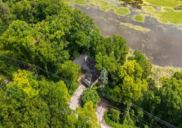 Photo 4 of Single family home for sale at 3595 E Huron River Dr, Ann Arbor, MI 48104 | MLS# 81026035534 | Listing updated on 2026-09-18