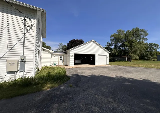 4th image of 5372 W 8Th, Fremont, MI 49412 | MLS# 67026035535