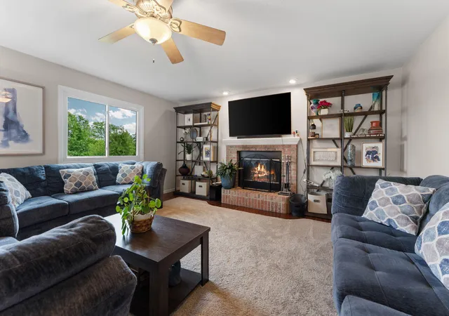 Photo 3 of Single family home for sale at 9128 Meadow View Ln, Saline, MI 48176 | MLS# 81026035543 | Listing updated on 2026-08-21