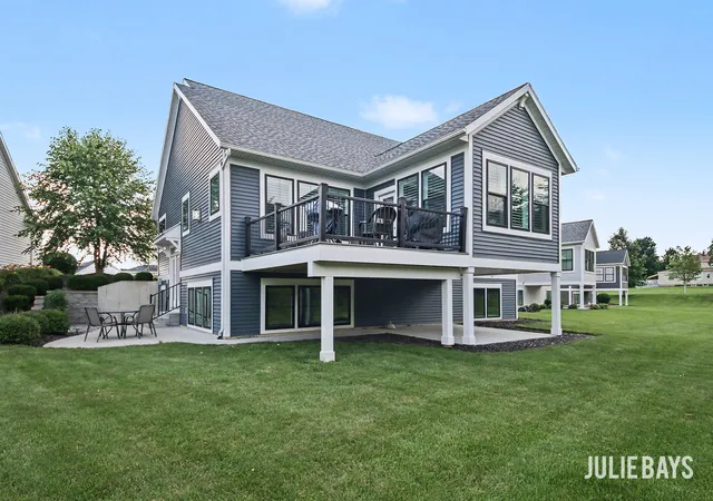 4th image of 7955 Whistle Creek Ct Sw, Byron Center, MI 49315 | MLS# 65026035545