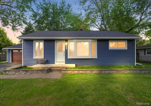 1st image of 986 Gill St, Oxford, MI 48371 | MLS# 20261053418