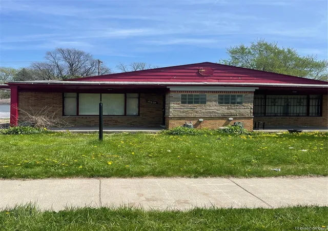 Photo 1 of Single family home for sale at 19278 Lahser Rd, Detroit, MI 48219 | MLS# 20261053419 | Listing updated on 2026-09-17