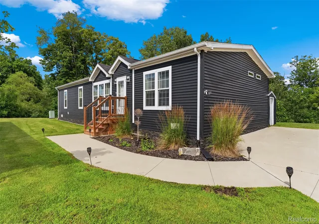 Photo 1 of Single family home for sale at 6450 Prince Blvd, Tyrone Township Livingston, MI 48430 | MLS# 20261053434 | Listing updated on 2026-07-30
