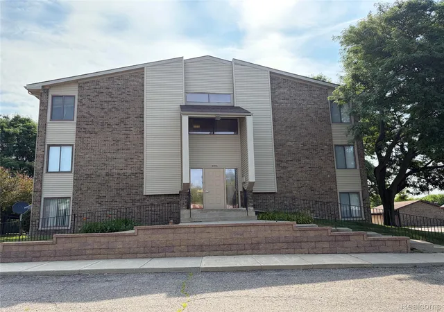 1st image of 30445 W 14 Mile Rd, Farmington Hills, MI 48334 | MLS# 20261053458