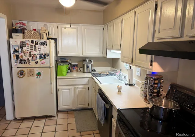 5th image of 30445 W 14 Mile Rd, Farmington Hills, MI 48334 | MLS# 20261053458