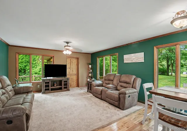 Photo 3 of Single family home for sale at 1646 Boy Scout Rd, Caro, MI 48723 | MLS# 20261053461 | Listing updated on 2026-07-27