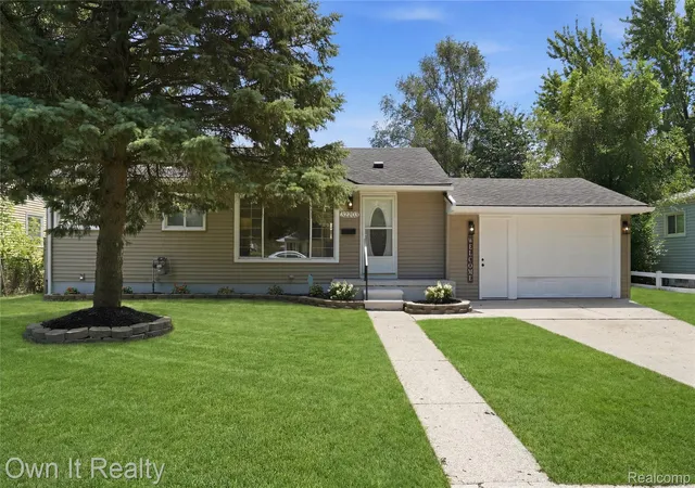 Photo 1 of Single family home for sale at 32203 Glen St, Westland, MI 48186 | MLS# 20261053469 | Listing updated on 2026-07-27
