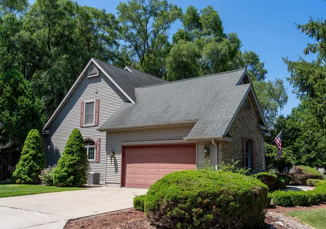 2nd image of 3106 Hunters Trl, Mount Pleasant, MI 48858 | MLS# 79080070979