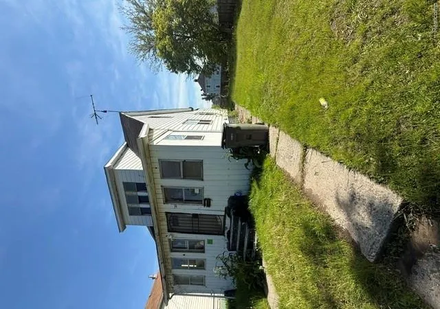 Photo 3 of Single family home for sale at 33 35 Bell St, Ecorse, MI 48229 | MLS# 20261053492 | Listing updated on 2026-10-08