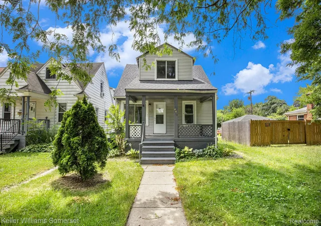 1st image of 449 W Evelyn Ave, Hazel Park, MI 48030 | MLS# 20261053500