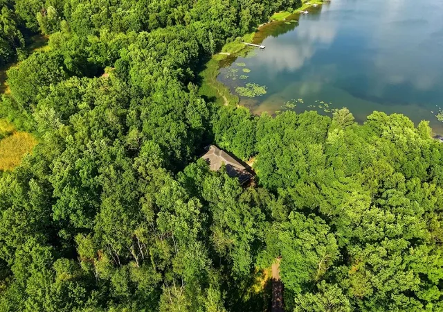 3rd image of 7544 Lake Hollow Ct, Dexter, MI 48130 | MLS# 81026035580