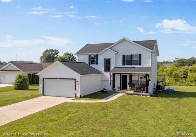 Photo 3 of Single family home for sale at 417 Constitution Ave, Brooklyn, MI 49230 | MLS# 20261053507 | Listing updated on 2026-09-30