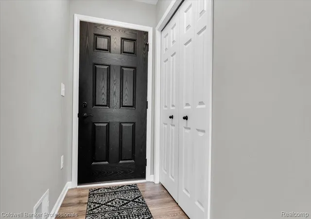 Photo 4 of Single family home for sale at 417 Constitution Ave, Brooklyn, MI 49230 | MLS# 20261053507 | Listing updated on 2026-09-30