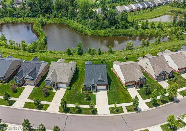 4th image of 50026 Alden, Canton, MI 48188 | MLS# 20261053516