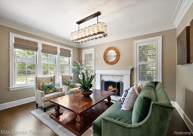 4th image of 620 Lakeside Dr, Birmingham, MI 48009 | MLS# 20261053546