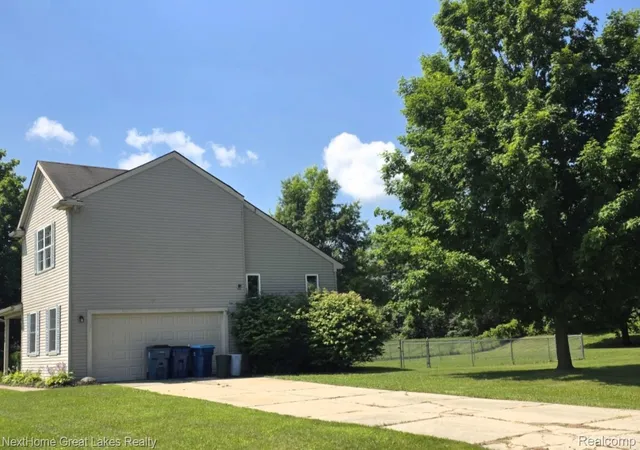 4th image of 15168 Orchard Trl, Linden, MI 48451 | MLS# 20261053549