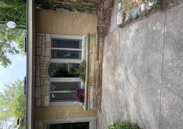 2nd image of 709 E Michigan Ave E, Au Gres, MI 48703 | MLS# 20261053550
