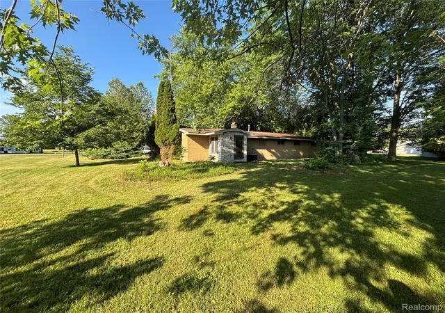 4th image of 709 E Michigan Ave E, Au Gres, MI 48703 | MLS# 20261053550