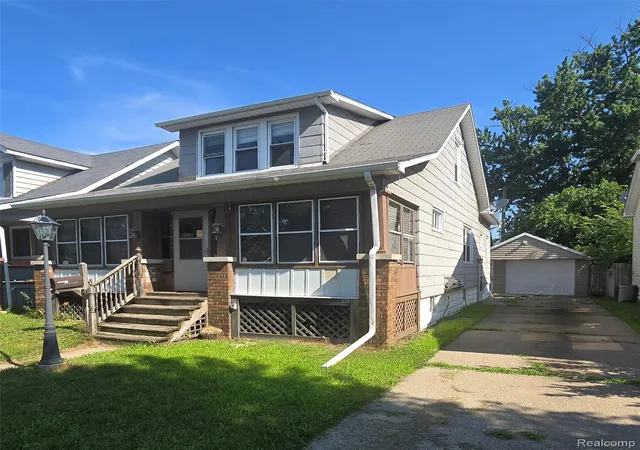 Photo 1 of Sale Pending at 1619 White St, Port Huron, MI 48060 | MLS# 20261053556 | Listing updated on 2026-09-09