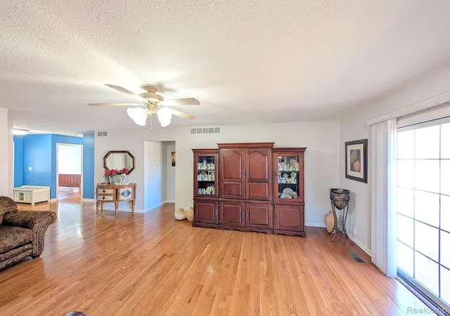 Photo 3 of Condo for sale at 3178 Amsterdam Dr, Clio, MI 48420 | MLS# 20261053557 | Listing updated on 2026-09-14