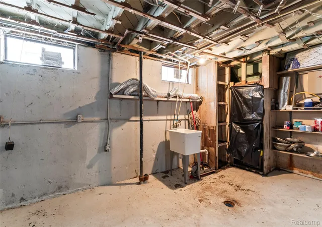 Photo 30 of Single family home for sale at 9980 Ashton Ave, Detroit, MI 48228 | MLS# 20261053565 | Listing updated on 2026-09-16