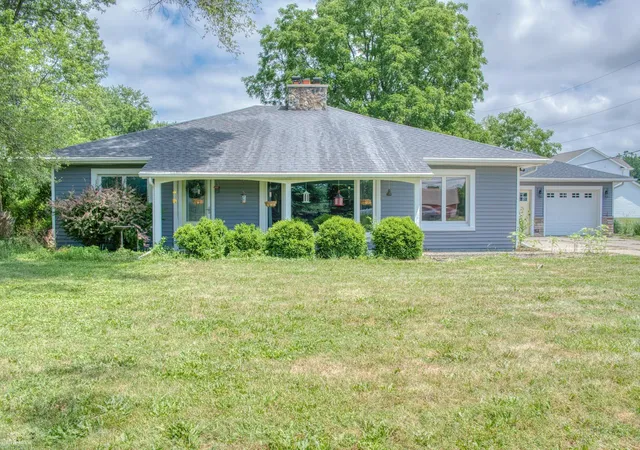 2nd image of 2624 N M 52 Rd, Owosso, MI 48867 | MLS# 5050214654