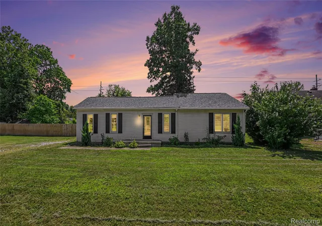 Photo 1 of Single family home for sale at 36951 Sibley Rd, New Boston, MI 48164 | MLS# 20261053568 | Listing updated on 2026-08-28