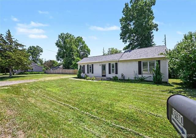 Photo 3 of Single family home for sale at 36951 Sibley Rd, New Boston, MI 48164 | MLS# 20261053568 | Listing updated on 2026-08-28