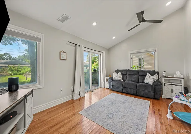 Photo 4 of Single family home for sale at 36951 Sibley Rd, New Boston, MI 48164 | MLS# 20261053568 | Listing updated on 2026-08-28
