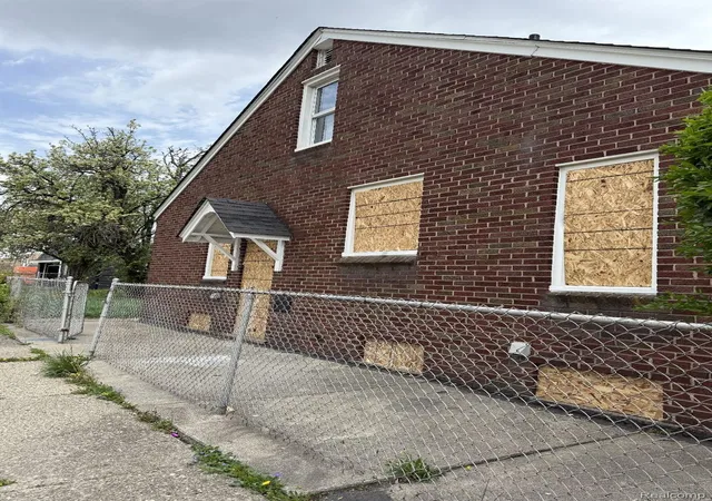 Photo 2 of Single family home for sale at 13801 Fordham St, Detroit, MI 48205 | MLS# 20261053577 | Listing updated on 2026-07-14
