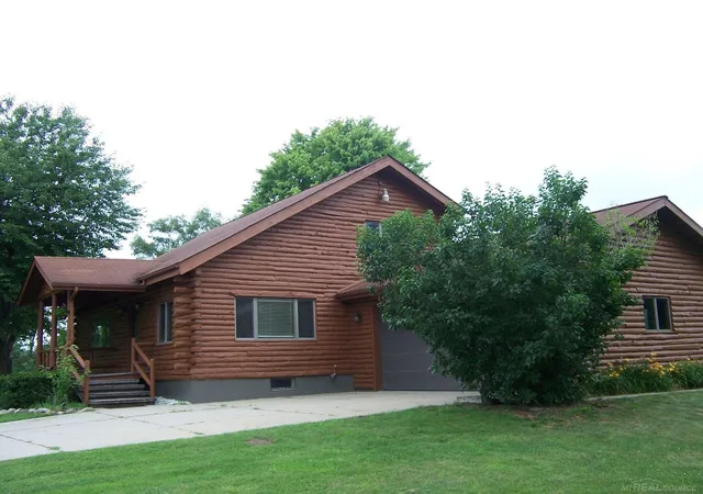 Photo 3 of Single family home for sale at 1535 Bauman Rd, Columbus, MI 48063 | MLS# 58050214655 | Listing updated on 2026-09-09