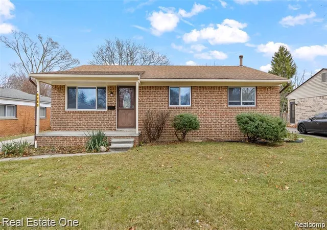 Photo 1 of Sale Pending at 8456 Robindale St, Dearborn Heights, MI 48127 | MLS# 20261053579 | Listing updated on 2026-08-04