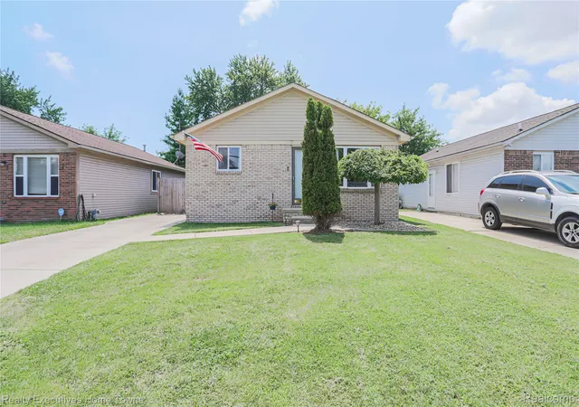 Photo 1 of Sale Pending at 19778 E 14 Mile Rd, Roseville, MI 48066 | MLS# 20261053582 | Listing updated on 2026-08-25