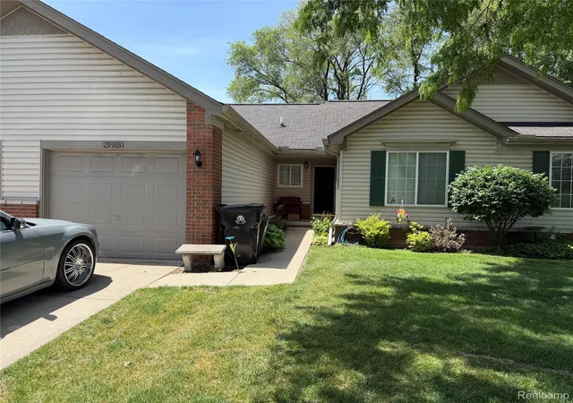 Photo 2 of Condo for sale at 29965 Kenwood Ct, Roseville, MI 48066 | MLS# 20261053605 | Listing updated on 2026-08-23