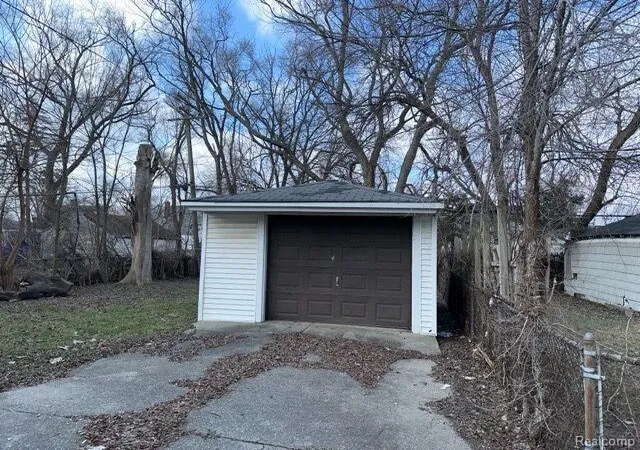 Photo 3 of Single family home for sale at 17861 Annott St, Detroit, MI 48205 | MLS# 20261053603 | Listing updated on 2026-07-24