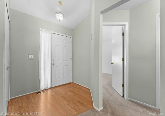 Listing Photo 3 - Condo for sale in building located at 36551 Deerhurst S, Westland, MI 48185