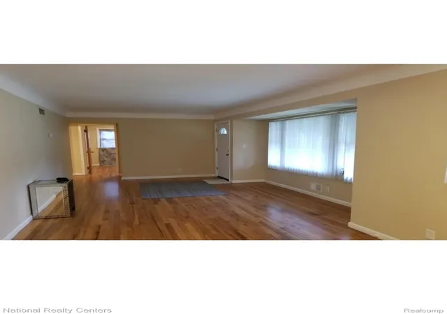 Photo 2 of Single family home for sale at 18270 Foch St, Livonia, MI 48152 | MLS# 20261053613 | Listing updated on 2026-07-16