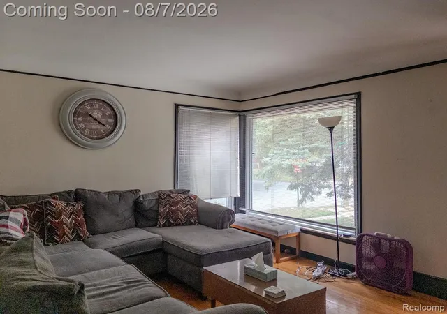 Photo 3 of Single family home for sale at 18400 Lenore, Detroit, MI 48219 | MLS# 20261053619 | Listing updated on 2026-08-07