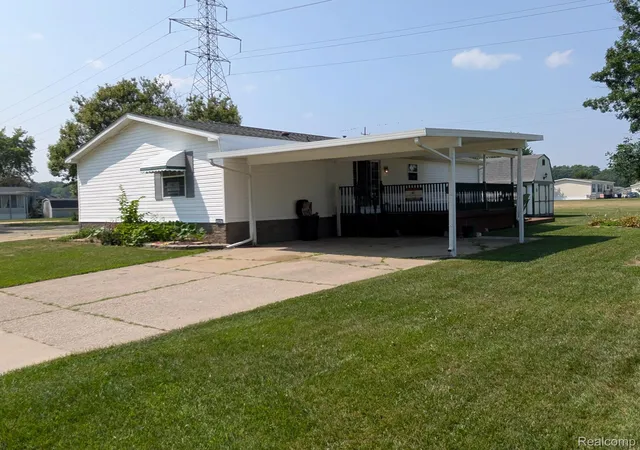 Photo 1 of Single family home for sale at 4024 E 54th Street, Mount Morris, MI 48458 | MLS# 20261053629 | Listing updated on 2026-09-08