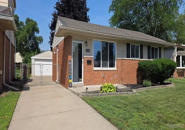 Photo 1 of Single family home for sale at 220 S Wildwood St, Westland, MI 48186 | MLS# 20261053647 | Listing updated on 2026-09-16