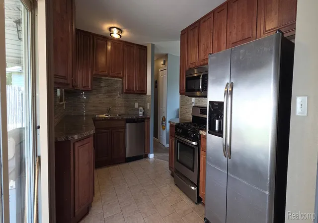 Photo 3 of Single family home for sale at 220 S Wildwood St, Westland, MI 48186 | MLS# 20261053647 | Listing updated on 2026-09-16