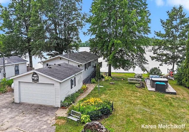 2nd image of 4991 Lakeview Dr, Coral, MI 49322 | MLS# 65026035633