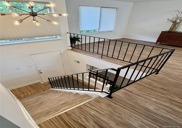 2nd image of 2952 Roundtree Dr, Troy, MI 48083 | MLS# 20261053692