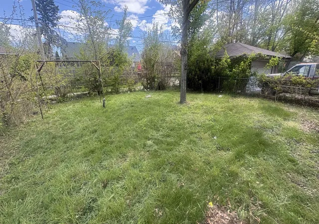 Photo 3 of Single family home for sale at 17690 Hoover St, Detroit, MI 48205 | MLS# 5050214690 | Listing updated on 2026-09-03