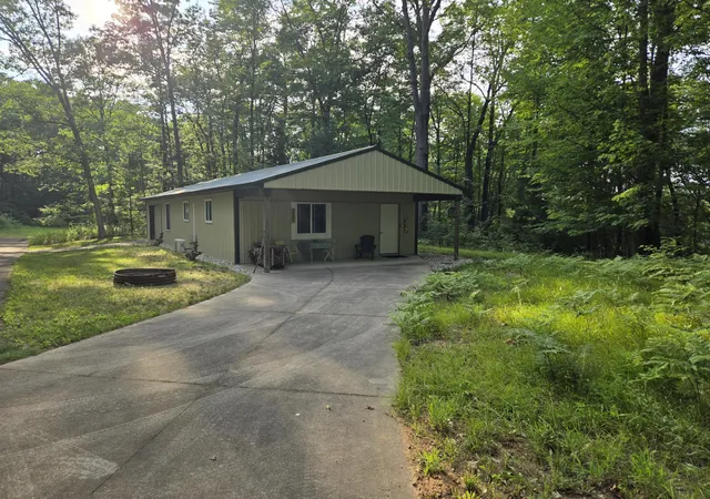 1st image of 8207 N Hunters Ridge Dr, Unknown Out Of State, MI 49644 | MLS# 72026035653
