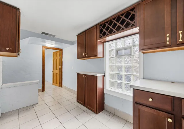 Photo 4 of Single family home for sale at 6953 Mayburn St, Dearborn Heights, MI 48127 | MLS# 81026035661 | Listing updated on 2026-09-14