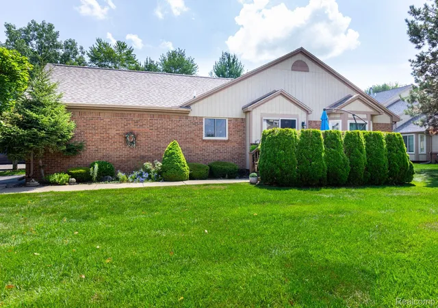 Photo 1 of Condo for sale at 46910 Country Ln #12, Macomb, MI 48044 | MLS# 20261053758 | Listing updated on 2026-09-11